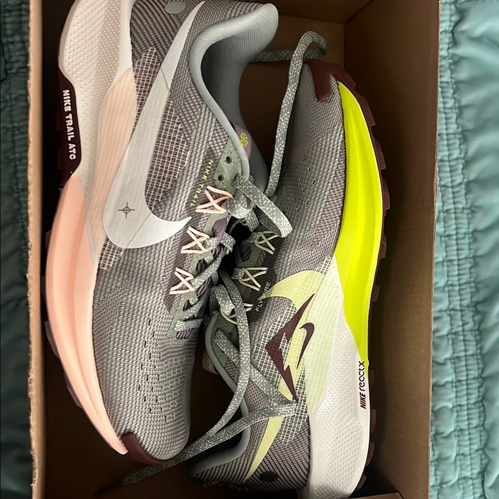 Nike Pegasus Trail 5 - Brand New